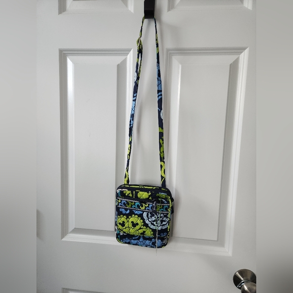 Vera Bradley Where's Mickey Mini Hipster - Picture 8 of 10